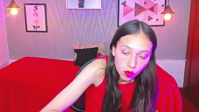 Valeria roussi online show from January 2025 09:46:02 PM