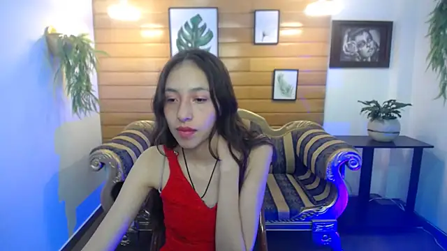 Valeria roussi online show from February 2025 11:03:02 PM