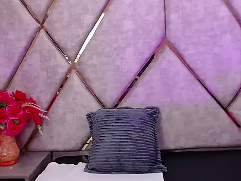 Snapshot of Eimy_Sexy_ chatting on January 2025 12:22:01 PM Eimy Sexy online show from January 2025 12:22:01 PM