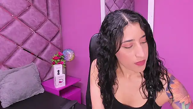 Snapshot of Eimy_Sexy_ chatting on March 2025 03:31:02 PM Eimy Sexy online show from March 2025 03:31:02 PM