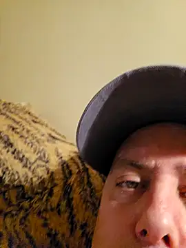 HeteroHotGuy1 online show from January 2025 08:46:02 AM