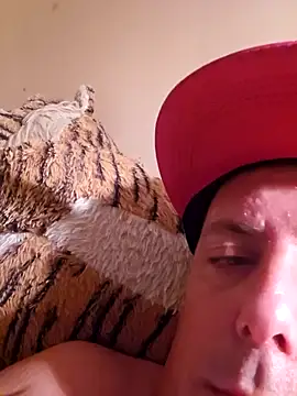 HeteroHotGuy1 online show from October 2025 10:42:01 PM