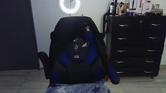 thomascooper7 online show from February 2025 01:16:02 AM