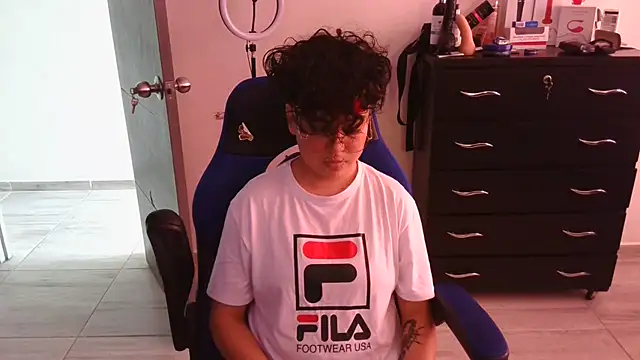 thomascooper7 online show from February 2025 08:53:01 PM