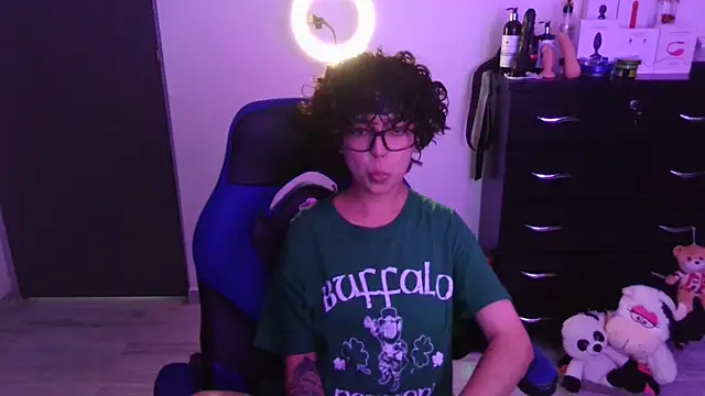 thomascooper7 online show from September 2025 07:17:02 PM