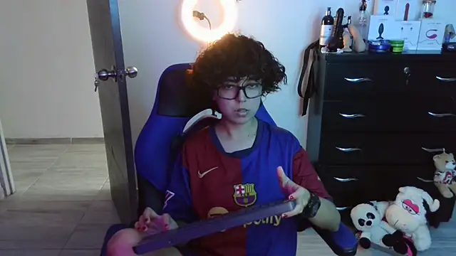 thomascooper7 online show from October 2025 08:17:02 PM