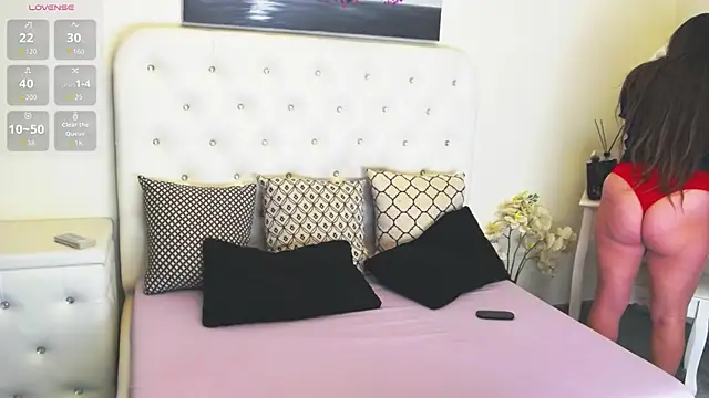 Ysabell01 online show from October 2025 04:26:01 AM