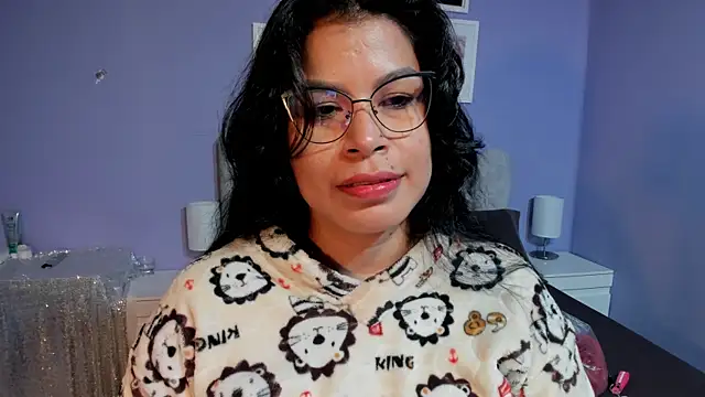 Sam foox online show from November 2025 04:02:02 AM