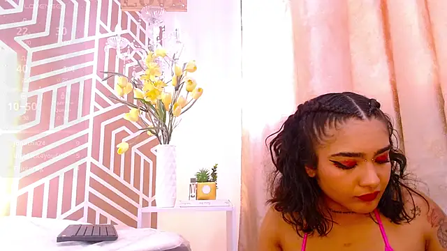 HelenaSwani online show from January 2025 03:28:02 PM