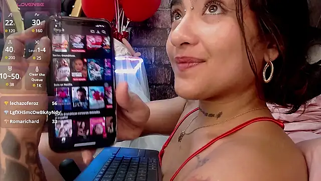 HelenaSwani online show from February 2025 09:23:01 PM