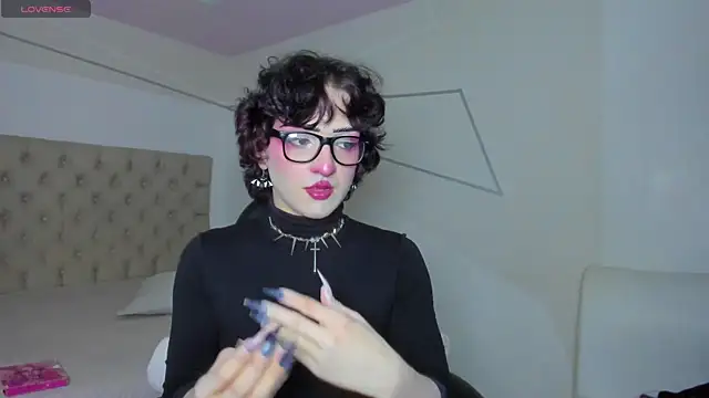 melodybonss  online show from October 2025 04:11:01 AM