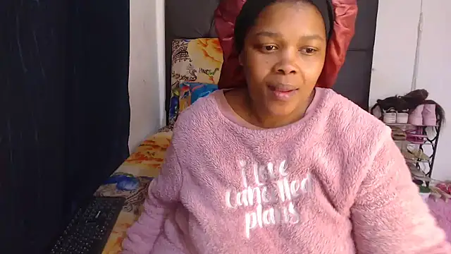 Snapshot of BigbootyNickyx chatting on November 2025 06:53:01 PM BigbootyNickyx online show from November 2025 06:53:01 PM