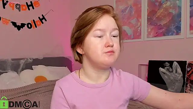 Snapshot of Sara_Robinson chatting on November 2025 02:25:01 AM Sara Robinson online show from November 2025 02:25:01 AM