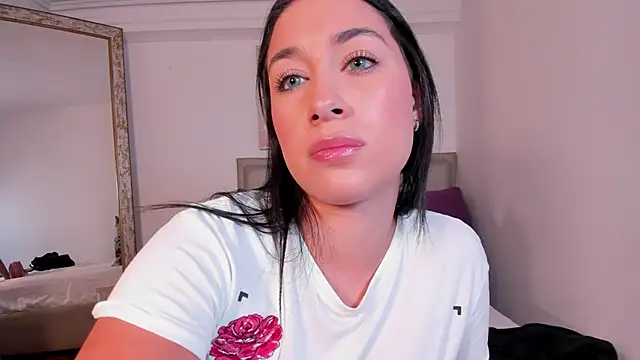samantha tusher online show from February 2025 12:41:01 AM