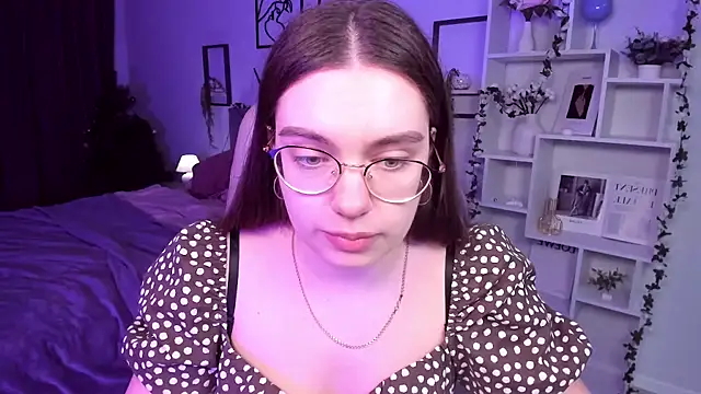 Snapshot of DaniellaLovely chatting on January 2025 02:41:01 PM DaniellaLovely online show from January 2025 02:41:01 PM