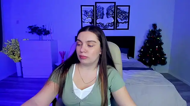 Snapshot of DaniellaLovely chatting on January 2025 01:56:02 PM DaniellaLovely online show from January 2025 01:56:02 PM