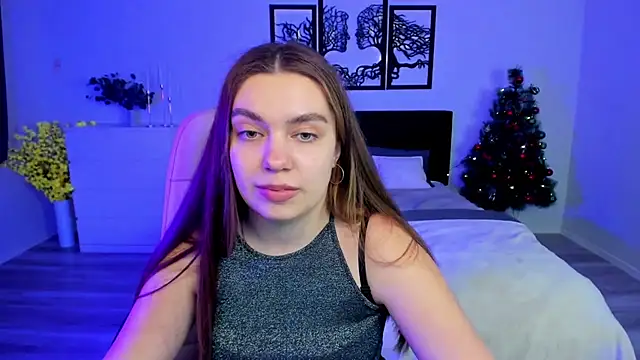 Snapshot of DaniellaLovely chatting on January 2025 02:03:02 PM DaniellaLovely online show from January 2025 02:03:02 PM