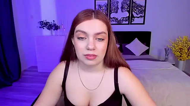 Snapshot of DaniellaLovely chatting on February 2025 09:58:01 AM DaniellaLovely online show from February 2025 09:58:01 AM