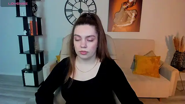 Snapshot of DaniellaLovely chatting on March 2025 02:12:01 PM DaniellaLovely online show from March 2025 02:12:01 PM