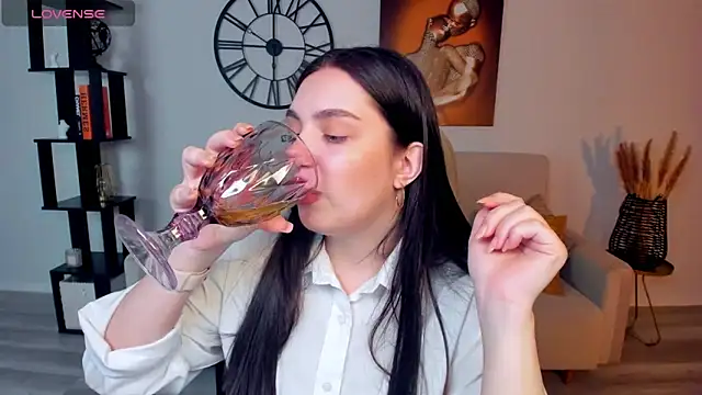 Snapshot of DaniellaLovely chatting on March 2025 02:23:02 PM DaniellaLovely online show from March 2025 02:23:02 PM