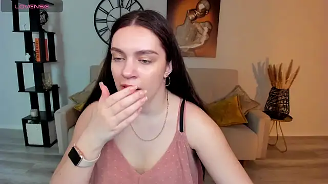 Snapshot of DaniellaLovely chatting on March 2025 11:16:01 AM DaniellaLovely online show from March 2025 11:16:01 AM