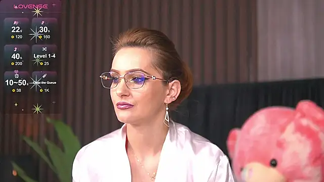 Snapshot of CataleyaKirk chatting on February 2025 12:05:02 PM CataleyaKirk online show from February 2025 12:05:02 PM