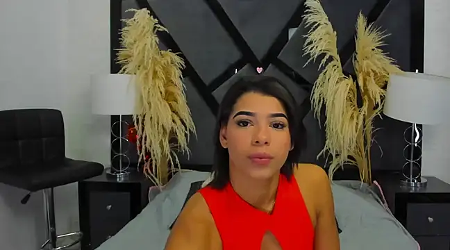 TiaraRosse online show from January 2025 05:03:02 AM