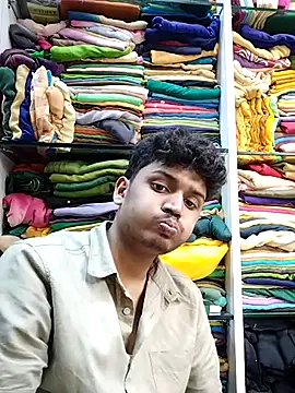 Snapshot of heartless__95 chatting on March 2025 10:20:02 AM heartless  95 online show from March 2025 10:20:02 AM