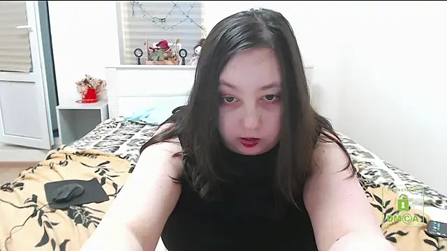 Snapshot of cute_and_hot chatting on December 2024 12:45:01 PM cute and hot online show from December 2024 12:45:01 PM