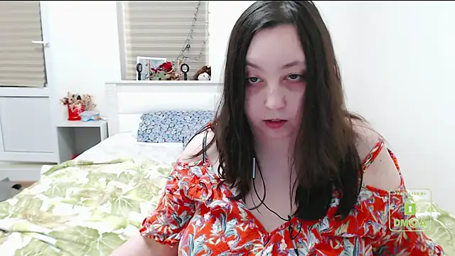 Snapshot of cute_and_hot chatting on January 2025 03:40:01 PM cute and hot online show from January 2025 03:40:01 PM
