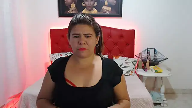 NATHYHOTT online show from January 2025 02:25:01 PM