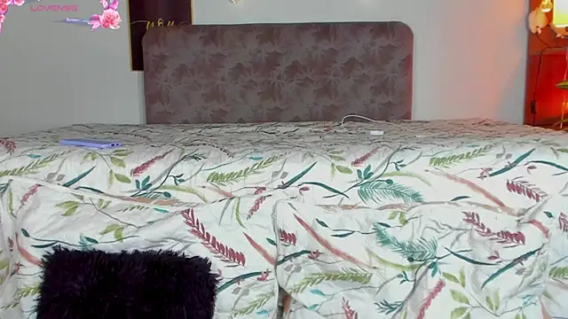 Snapshot of angelinepossy chatting on January 2025 11:04:01 PM angelinepossy online show from January 2025 11:04:01 PM