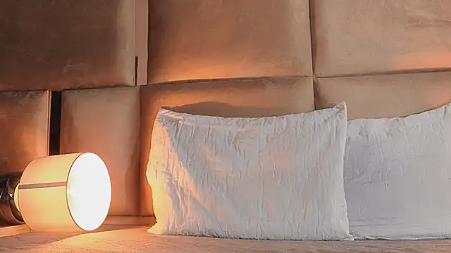 Snapshot of angelinepossy chatting on September 2025 10:37:02 PM angelinepossy online show from September 2025 10:37:02 PM