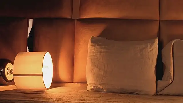 Snapshot of angelinepossy chatting on October 2025 09:34:02 PM angelinepossy online show from October 2025 09:34:02 PM