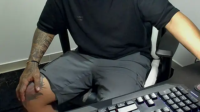 stebankechima online show from October 2025 03:30:01 AM