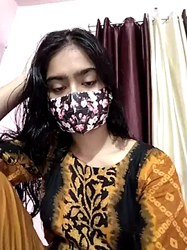 Arisha- online show from October 2025 07:45:01 PM