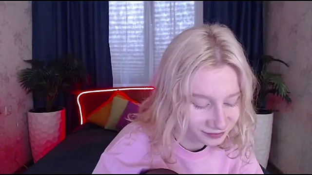 EnigmaSee online show from October 2025 01:48:02 AM