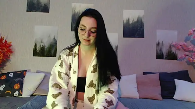 Fluffy Tiffy online show from January 2025 02:04:02 AM