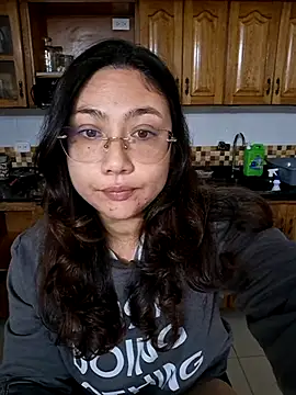 Snapshot of Mia_Ruiz chatting on October 2025 02:01:02 AM Mia Ruiz online show from October 2025 02:01:02 AM