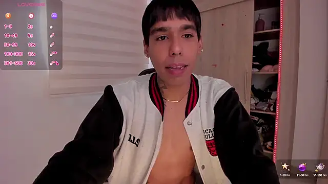 Snapshot of aldrinwhite chatting on February 2025 06:15:02 PM aldrinwhite online show from February 2025 06:15:02 PM