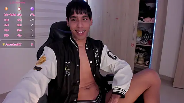 Snapshot of aldrinwhite chatting on February 2025 08:10:01 PM aldrinwhite online show from February 2025 08:10:01 PM