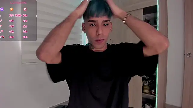 Snapshot of aldrinwhite chatting on February 2025 03:31:02 PM aldrinwhite online show from February 2025 03:31:02 PM