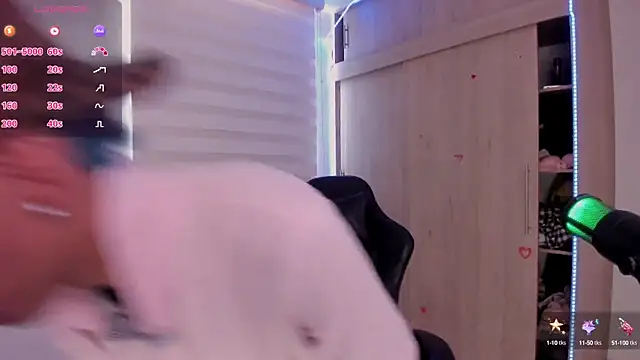 Snapshot of aldrinwhite chatting on March 2025 04:00:02 PM aldrinwhite online show from March 2025 04:00:02 PM