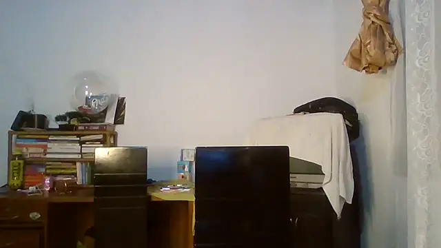 Snapshot of Indirasex_44 chatting on November 2025 03:37:02 AM Indirasex 44 online show from November 2025 03:37:02 AM