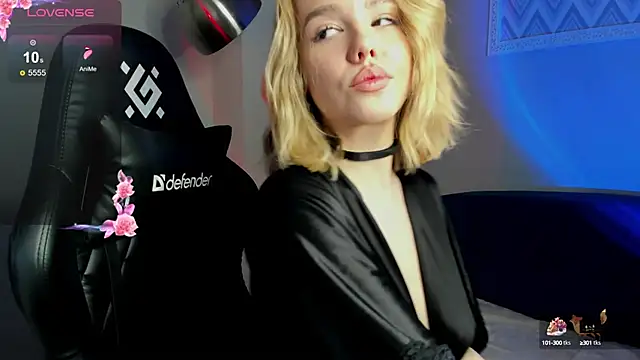 Anna Robinson online show from March 2025 04:08:02 AM