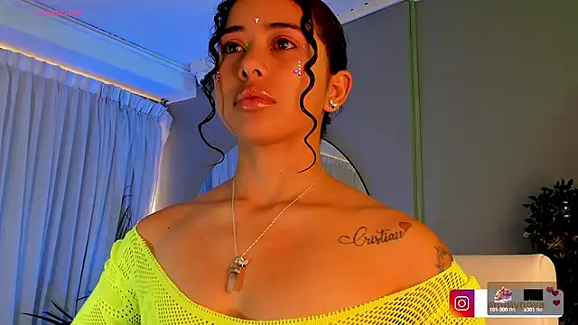 Snapshot of Ammy_nova chatting on October 2025 07:34:02 PM Ammy nova online show from October 2025 07:34:02 PM