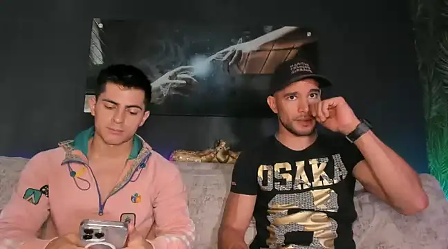 Crhis N Derek online show from December 2024 04:57:01 PM