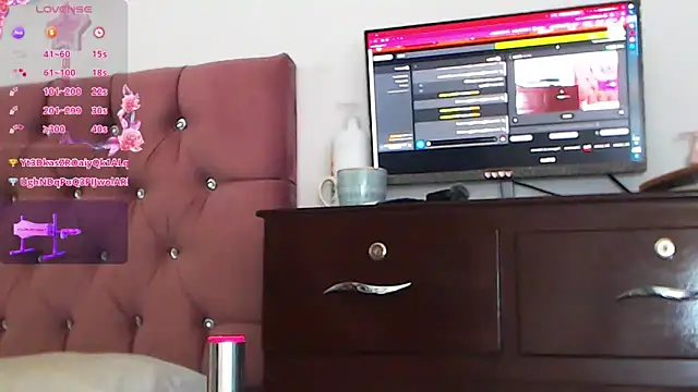 Snapshot of Gaby_Vegaa chatting on March 2025 01:11:01 AM Gaby Vegaa online show from March 2025 01:11:01 AM