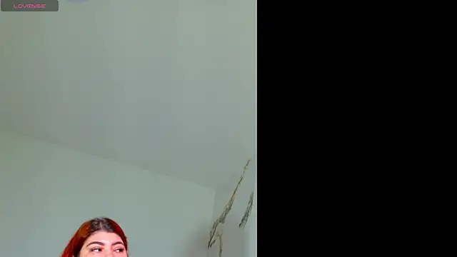 Snapshot of Gaby_Vegaa chatting on November 2025 10:10:02 PM Gaby Vegaa online show from November 2025 10:10:02 PM