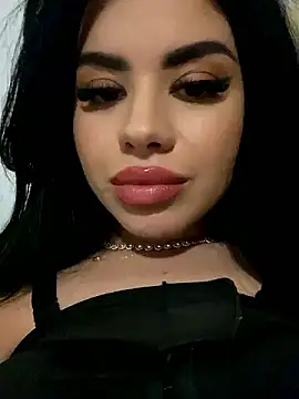 Snapshot of Ameliablack_1 chatting on December 2024 11:18:02 PM Ameliablack 1 online show from December 2024 11:18:02 PM